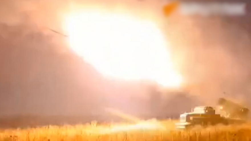 Pháo phản lực Nga bắn cấp tập cả ngày lẫn đêm vào hỏa điểm của Ukraine